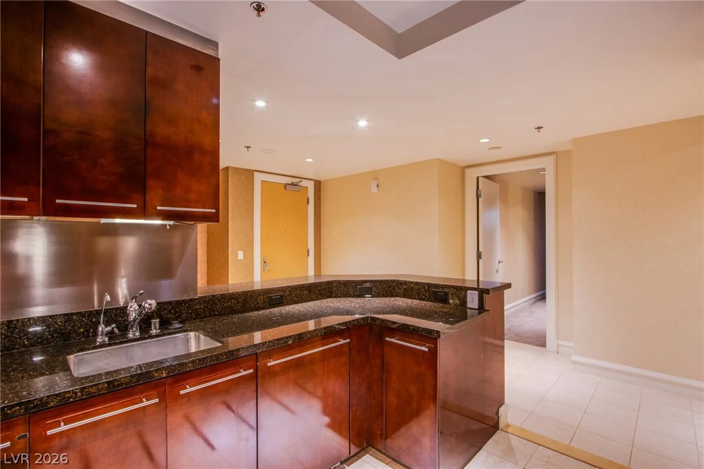 2700 Las Vegas, Las Vegas, NV 89109