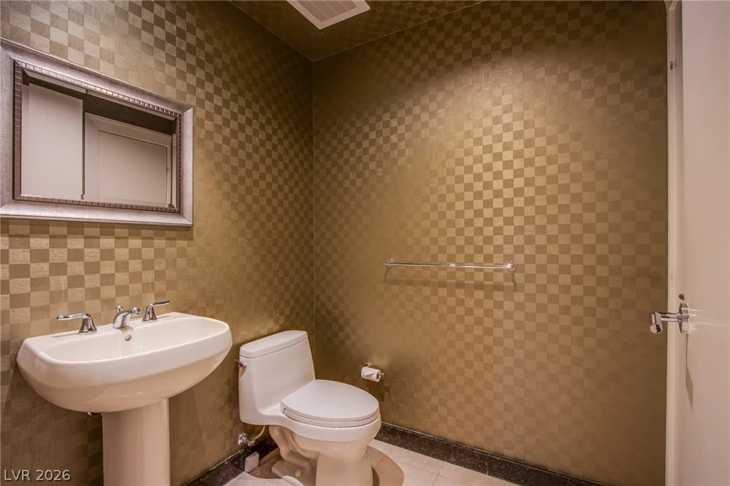 2700 Las Vegas, Las Vegas, NV 89109