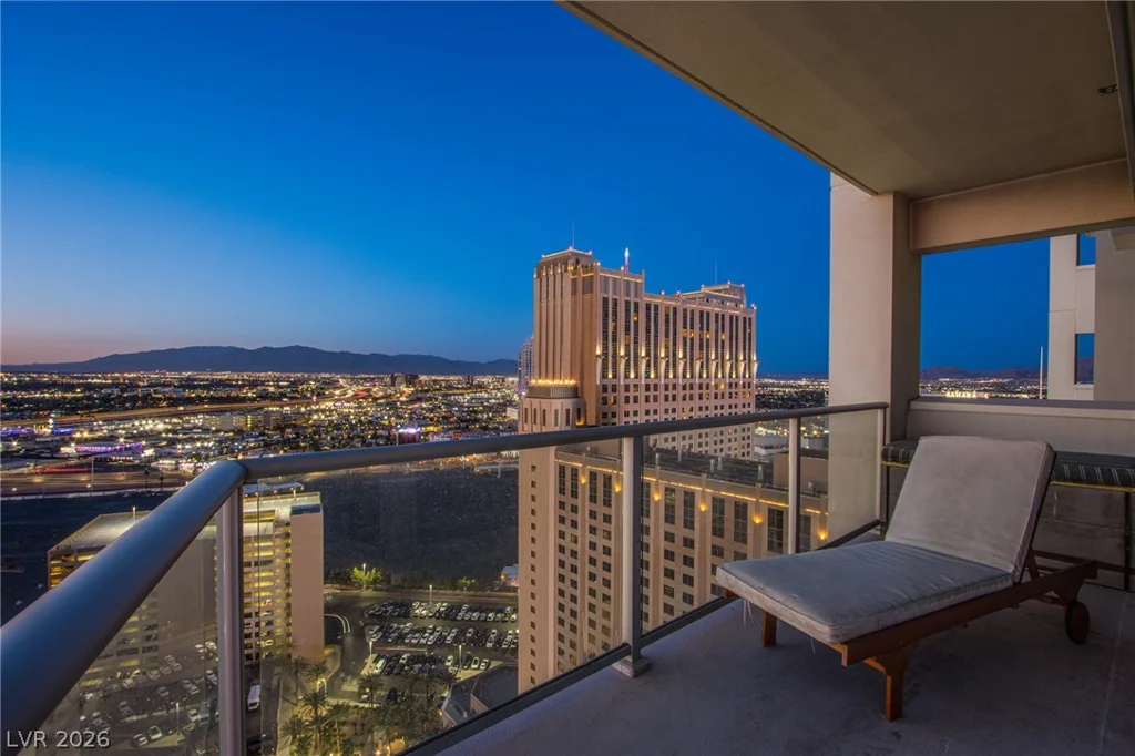 2700 Las Vegas, Las Vegas, NV 89109