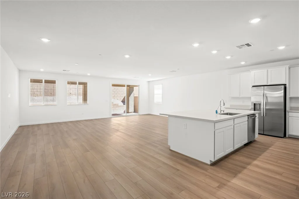 10910 Lewis Pointe, Las Vegas, NV 89166