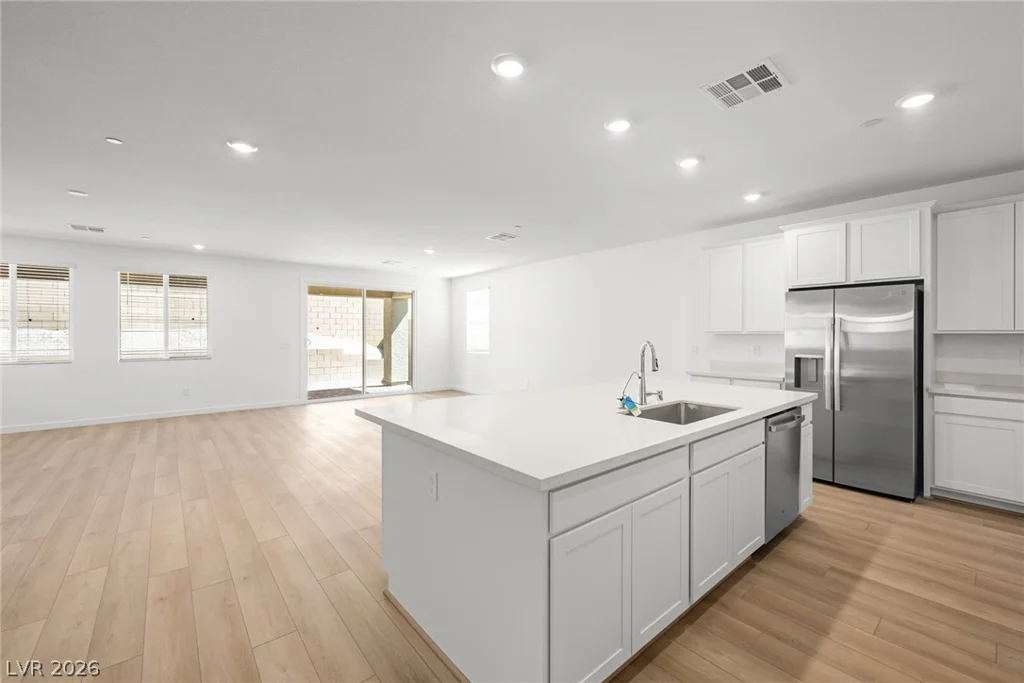 10910 Lewis Pointe, Las Vegas, NV 89166