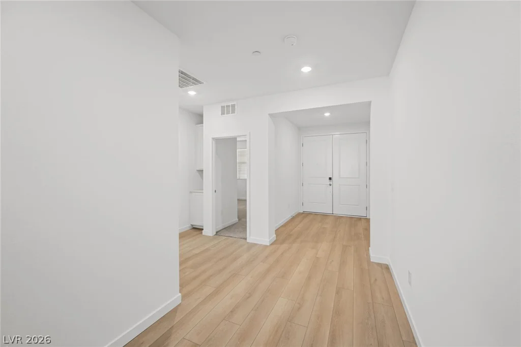10910 Lewis Pointe, Las Vegas, NV 89166