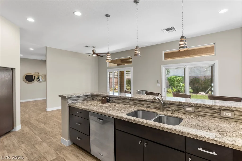 10301 Bent Brook, Las Vegas, NV 89134