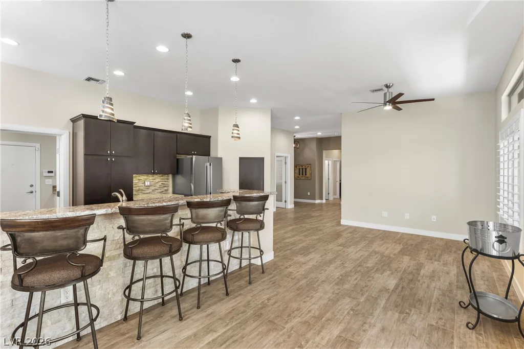 10301 Bent Brook, Las Vegas, NV 89134