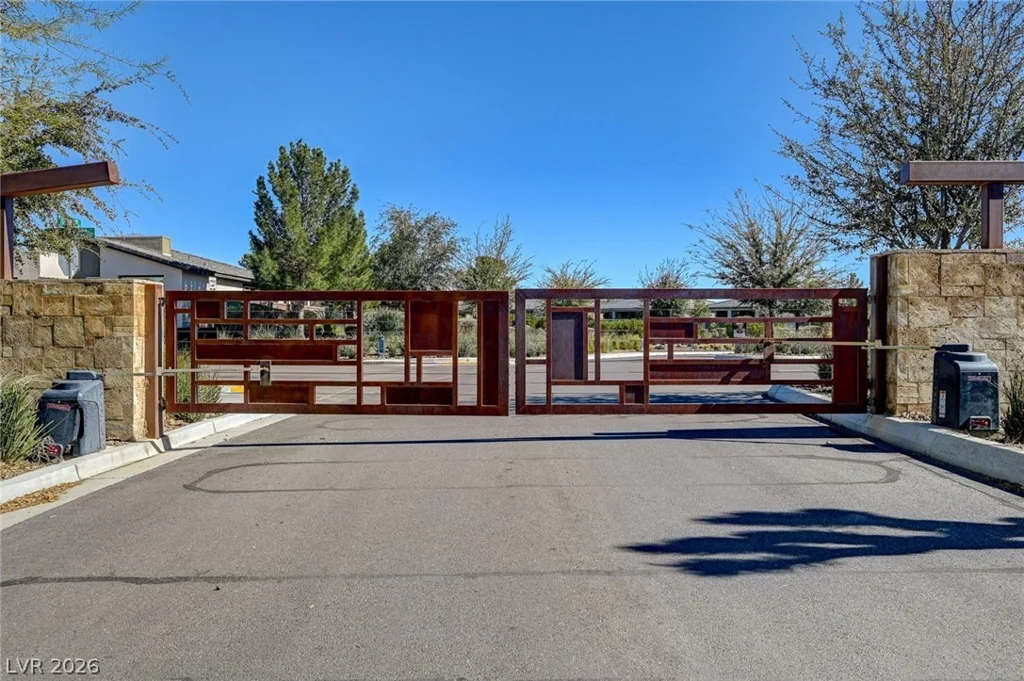4780 Sierra Heights, Pahrump, NV 89061