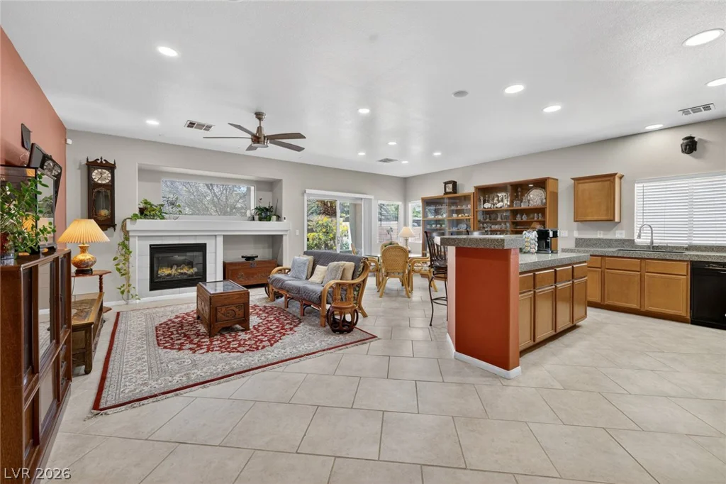 4467 Verdiccio, Las Vegas, NV 89141