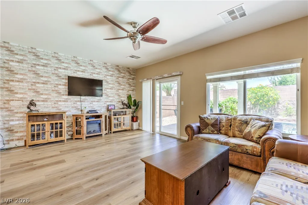 5638 Yarra Valley, Las Vegas, NV 89139