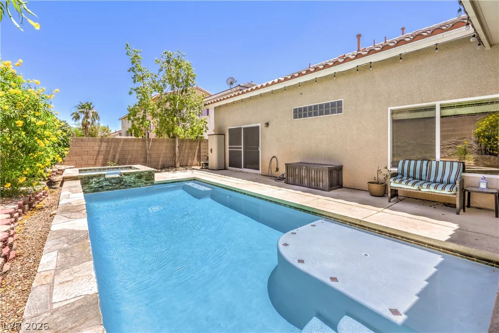 5638 Yarra Valley, Las Vegas, NV 89139