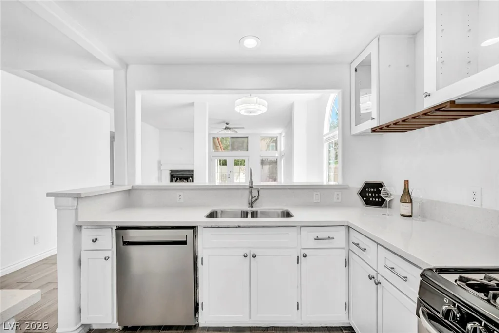 2124 Brighton Shore, Las Vegas, NV 89128