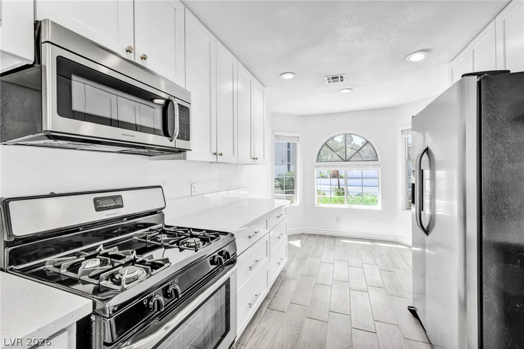 2124 Brighton Shore, Las Vegas, NV 89128