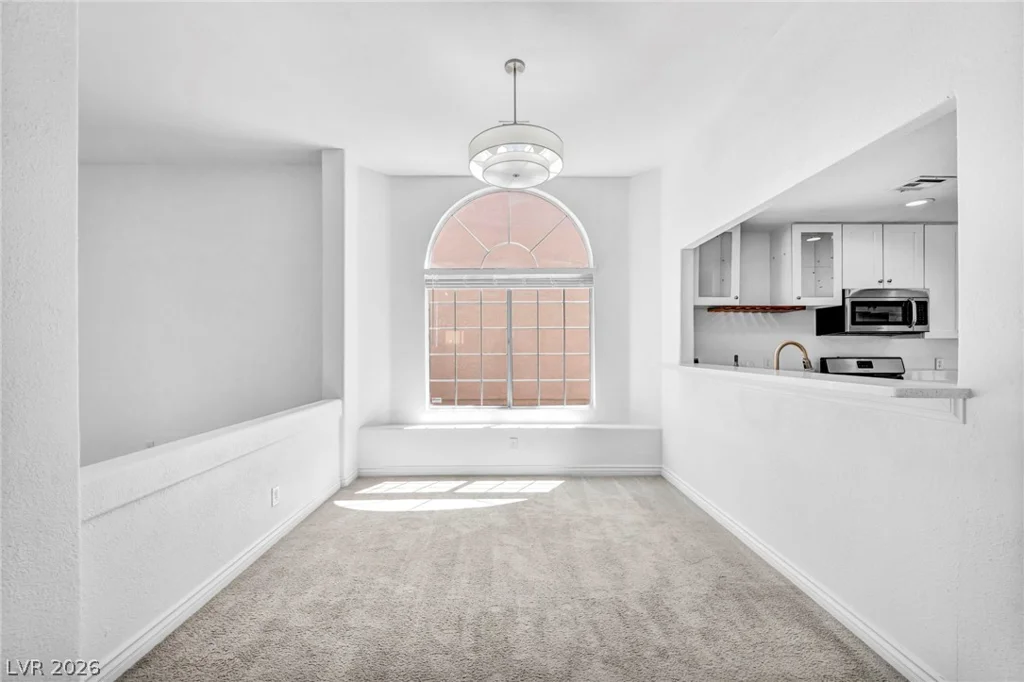 2124 Brighton Shore, Las Vegas, NV 89128