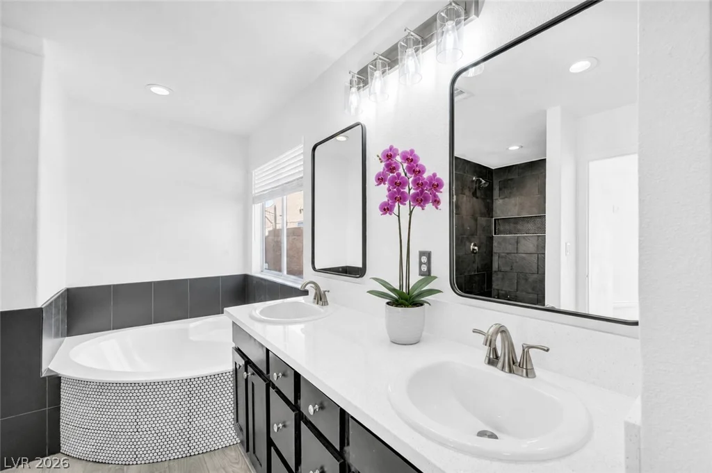 2124 Brighton Shore, Las Vegas, NV 89128
