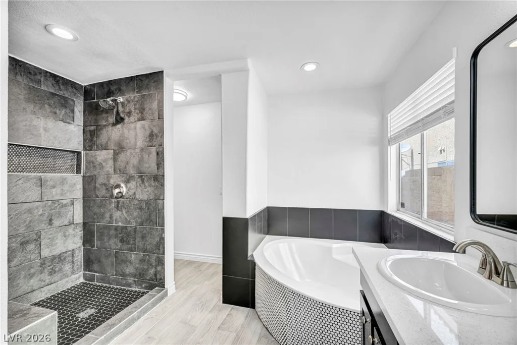 2124 Brighton Shore, Las Vegas, NV 89128