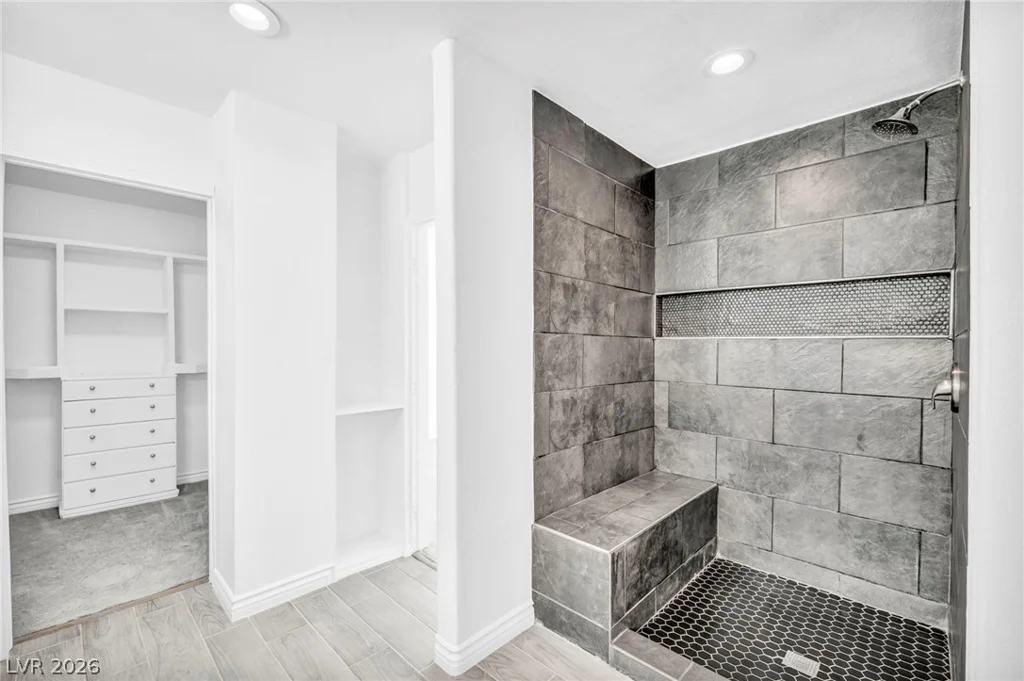 2124 Brighton Shore, Las Vegas, NV 89128