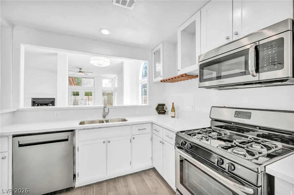 2124 Brighton Shore, Las Vegas, NV 89128