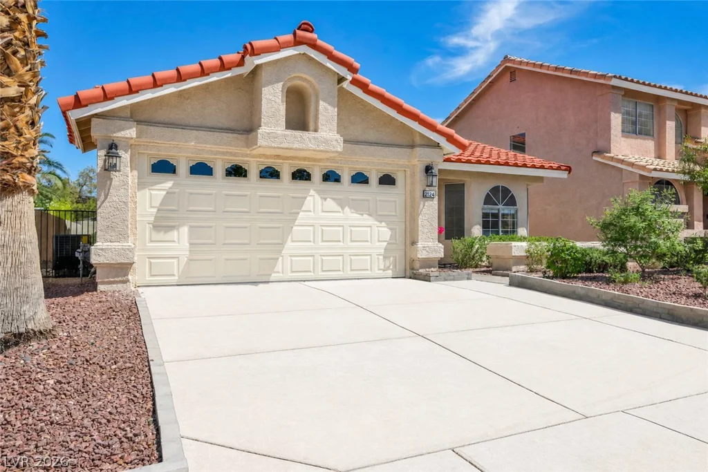 2124 Brighton Shore, Las Vegas, NV 89128