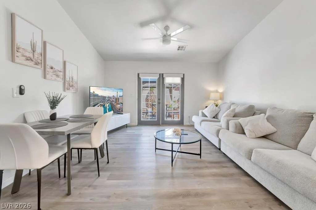 316 Desert Knolls, Henderson, NV 89014