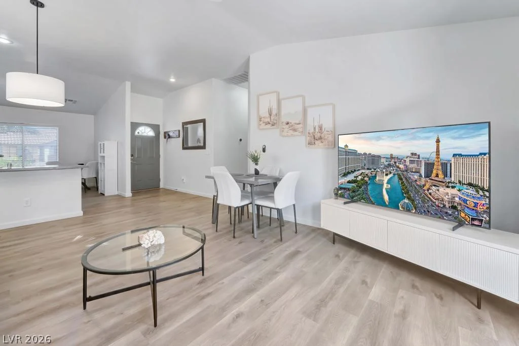 316 Desert Knolls, Henderson, NV 89014