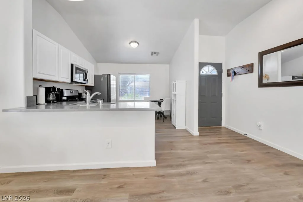 316 Desert Knolls, Henderson, NV 89014
