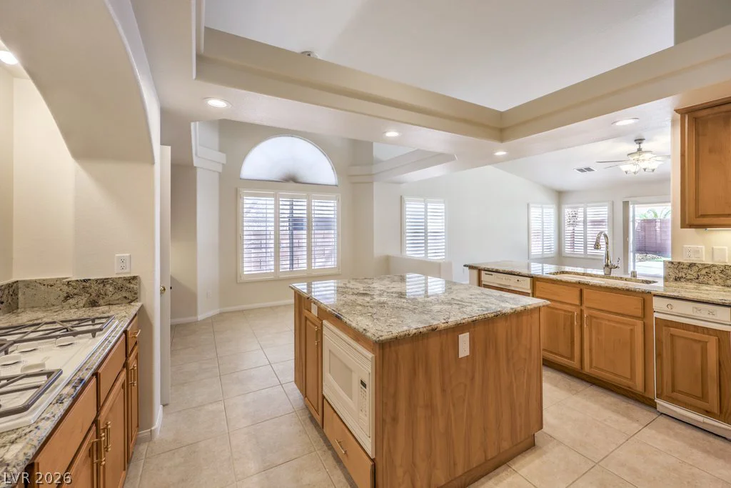 7546 Gossamer Wind, Las Vegas, NV 89139