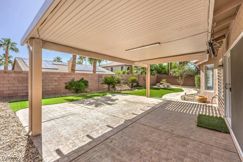 7546 Gossamer Wind, Las Vegas, NV 89139