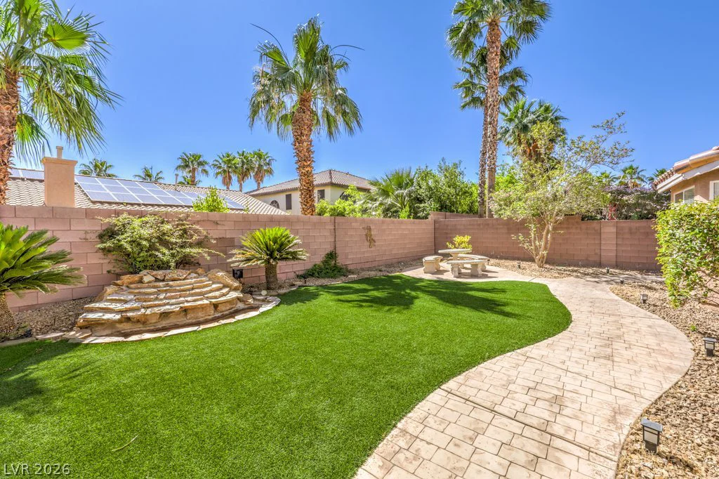 7546 Gossamer Wind, Las Vegas, NV 89139