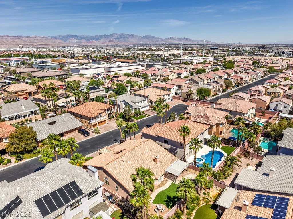 7546 Gossamer Wind, Las Vegas, NV 89139
