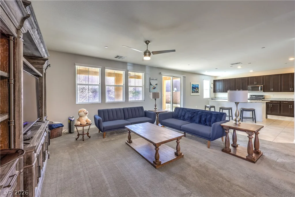 989 Soaring Moon, Henderson, NV 89015