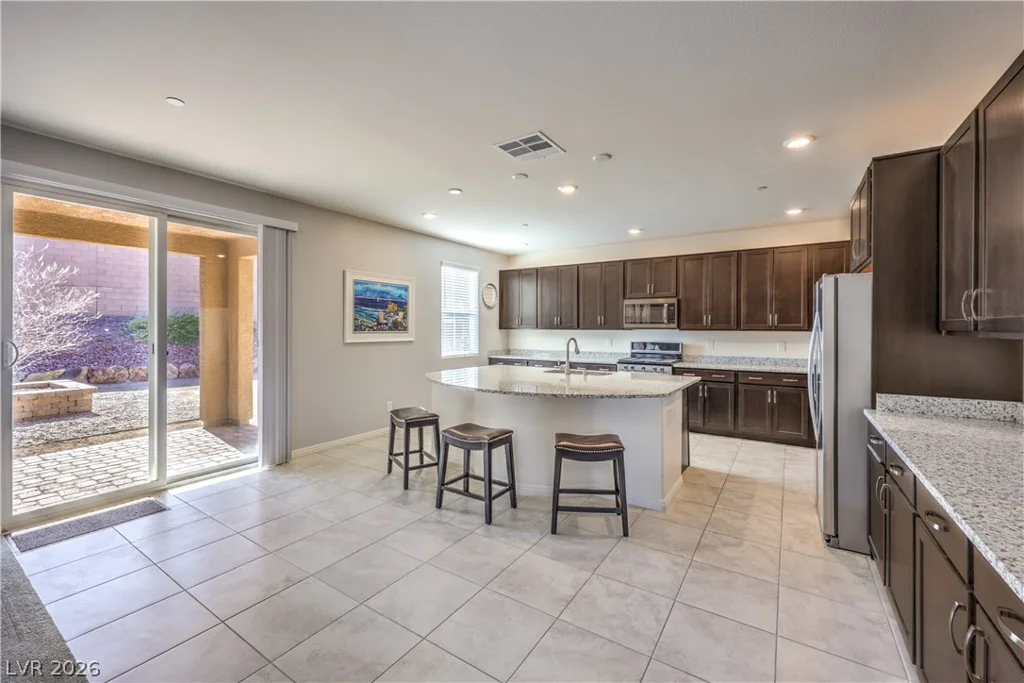 989 Soaring Moon, Henderson, NV 89015