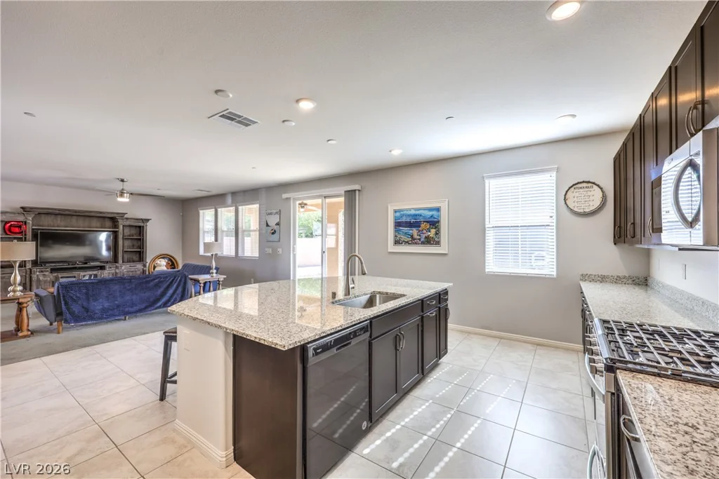 989 Soaring Moon, Henderson, NV 89015