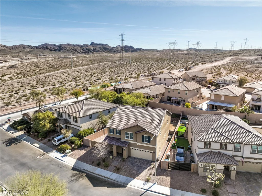 989 Soaring Moon, Henderson, NV 89015