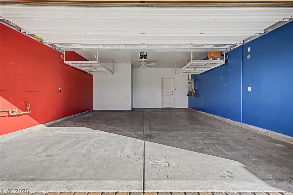 989 Soaring Moon, Henderson, NV 89015