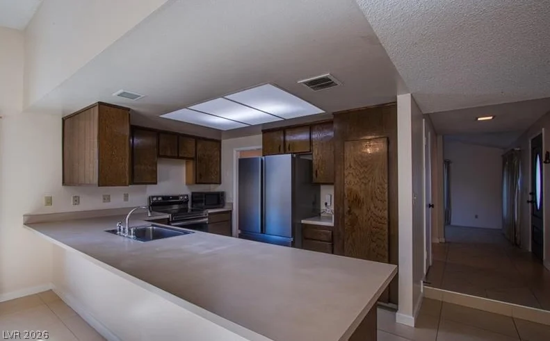 1995 Kamber, Las Vegas, NV 89119