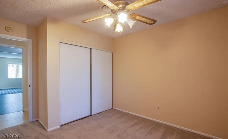 1995 Kamber, Las Vegas, NV 89119