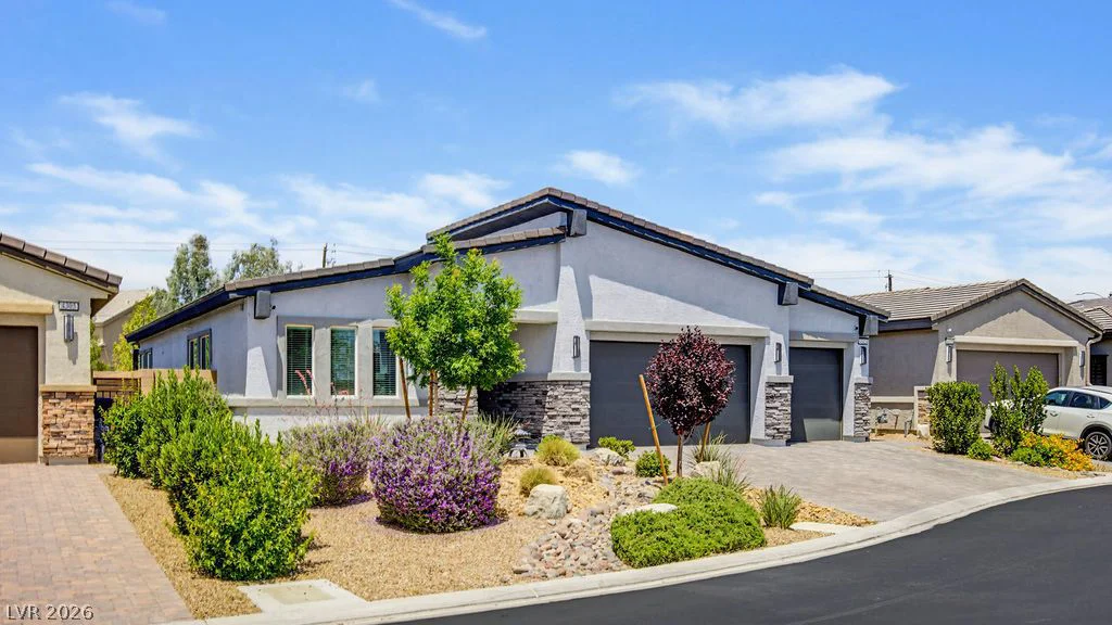 4315 Skylake, Las Vegas, NV 89129