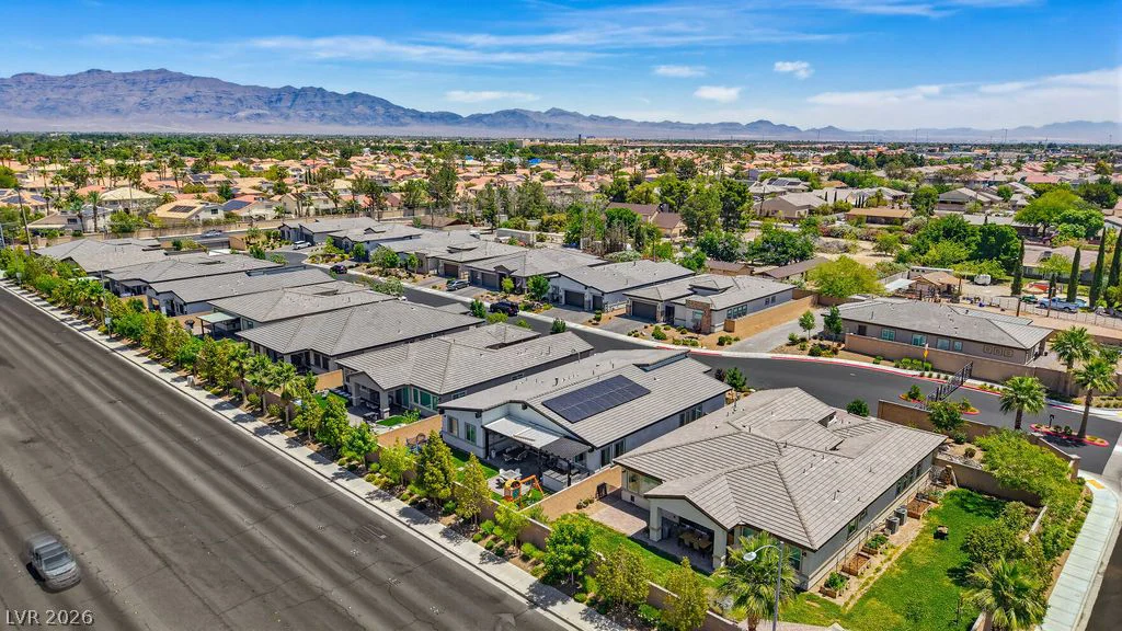 4315 Skylake, Las Vegas, NV 89129