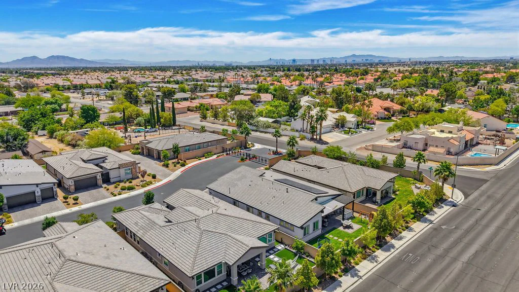 4315 Skylake, Las Vegas, NV 89129