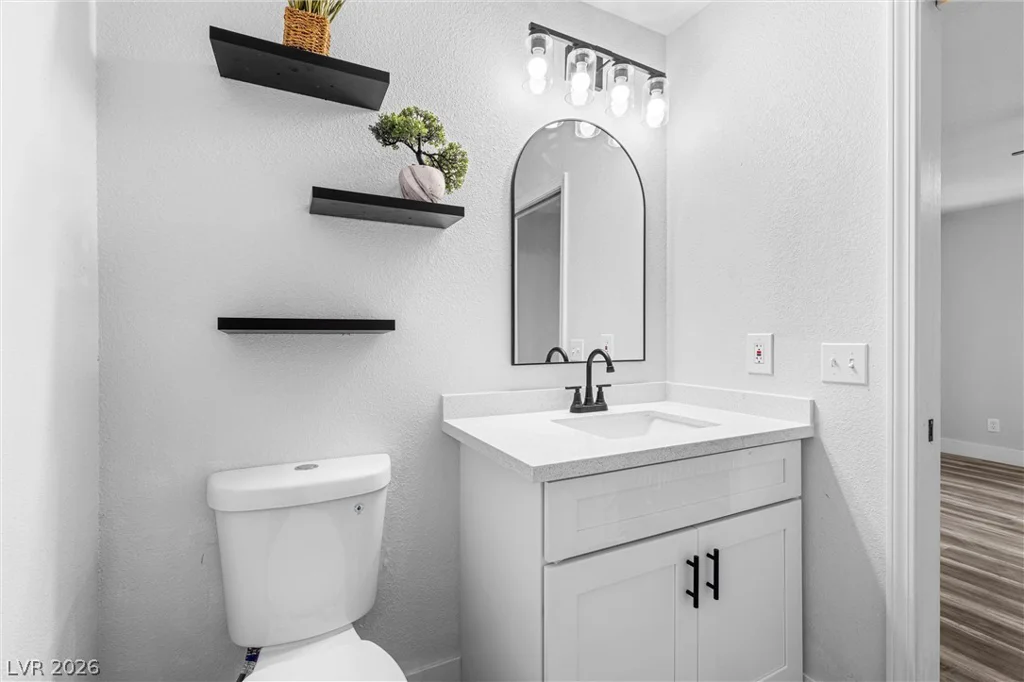 5576 Rochelle, Las Vegas, NV 89103