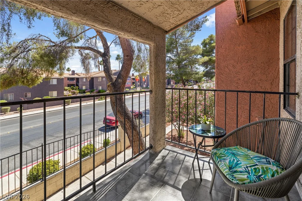 5576 Rochelle, Las Vegas, NV 89103