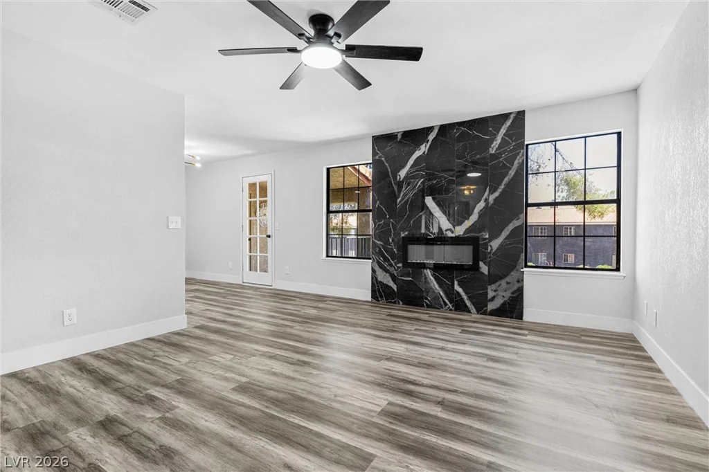 5576 Rochelle, Las Vegas, NV 89103