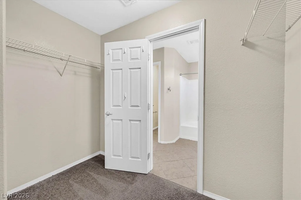 5732 Rose Tiara, Las Vegas, NV 89139