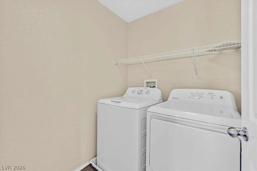5732 Rose Tiara, Las Vegas, NV 89139