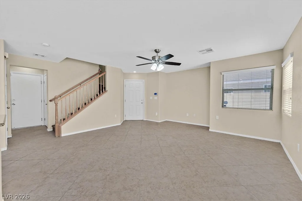 5732 Rose Tiara, Las Vegas, NV 89139