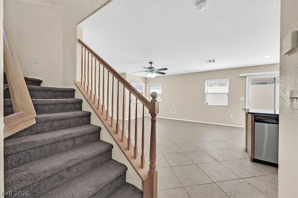 5732 Rose Tiara, Las Vegas, NV 89139