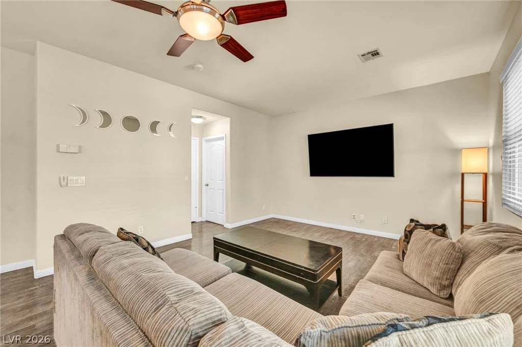 10111 Lookout Bridge, Las Vegas, NV 89183
