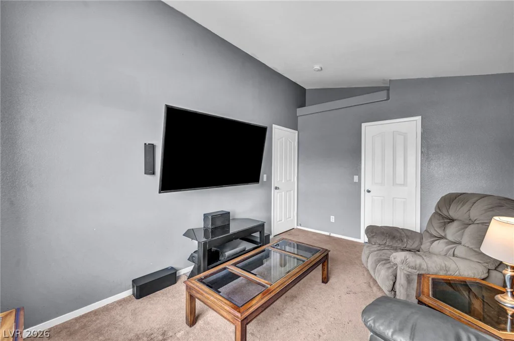 10111 Lookout Bridge, Las Vegas, NV 89183