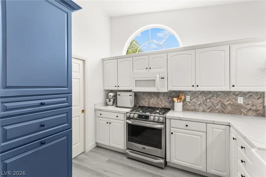 5120 Cold River, Las Vegas, NV 89130