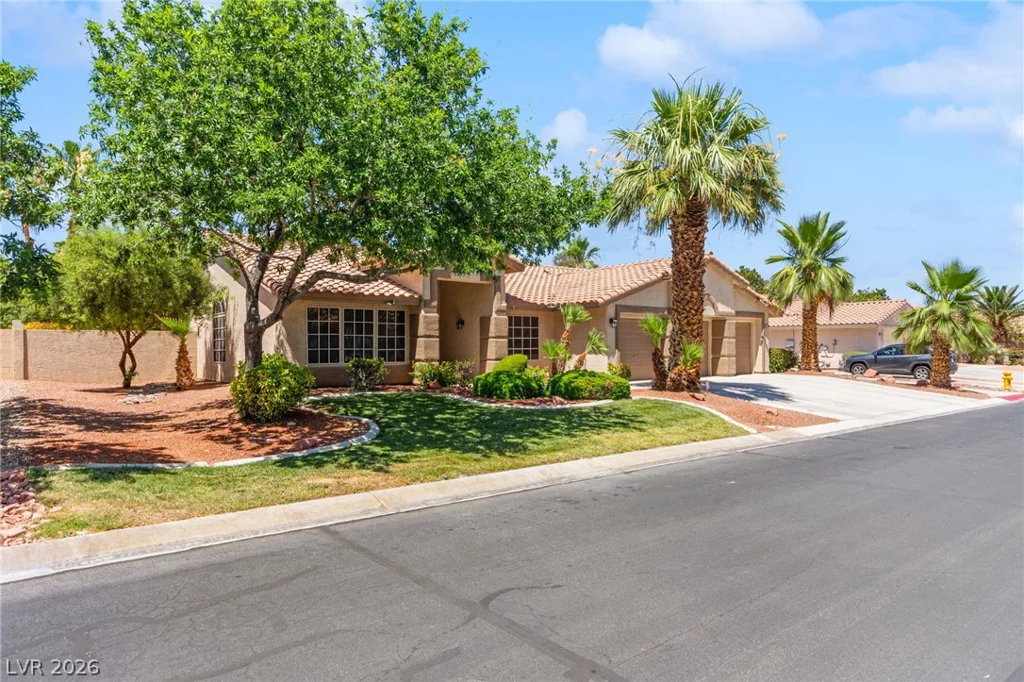 5120 Cold River, Las Vegas, NV 89130