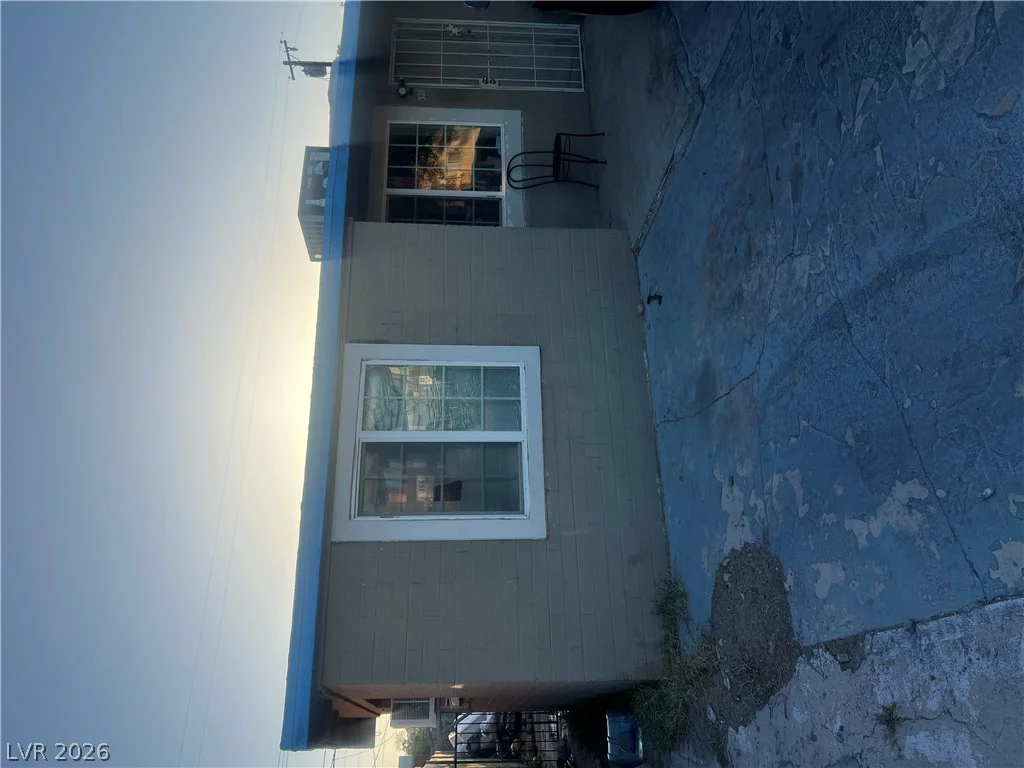 321 Yale, Las Vegas, NV 89107