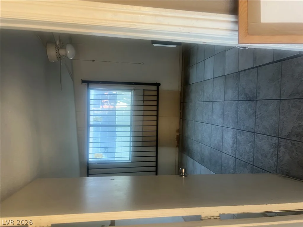 321 Yale, Las Vegas, NV 89107